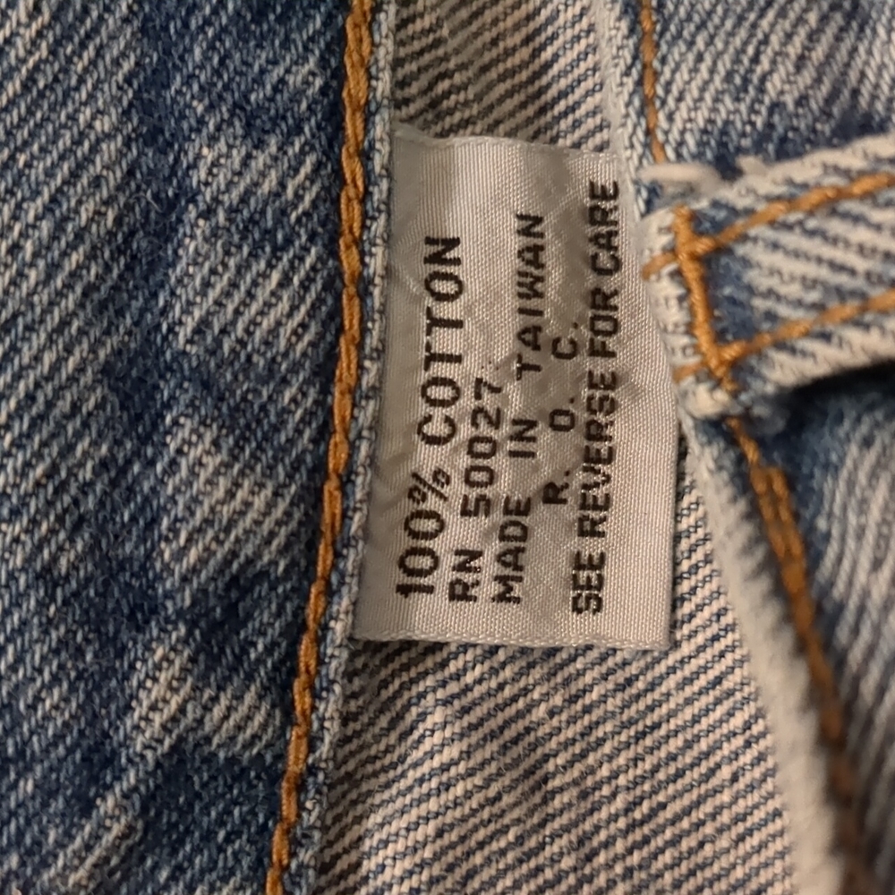 Bill Blass Petite Jeans, Size 8P - Picture 10 of 15